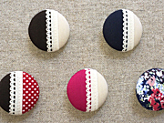 ����݃{�^���̃w�A�S��